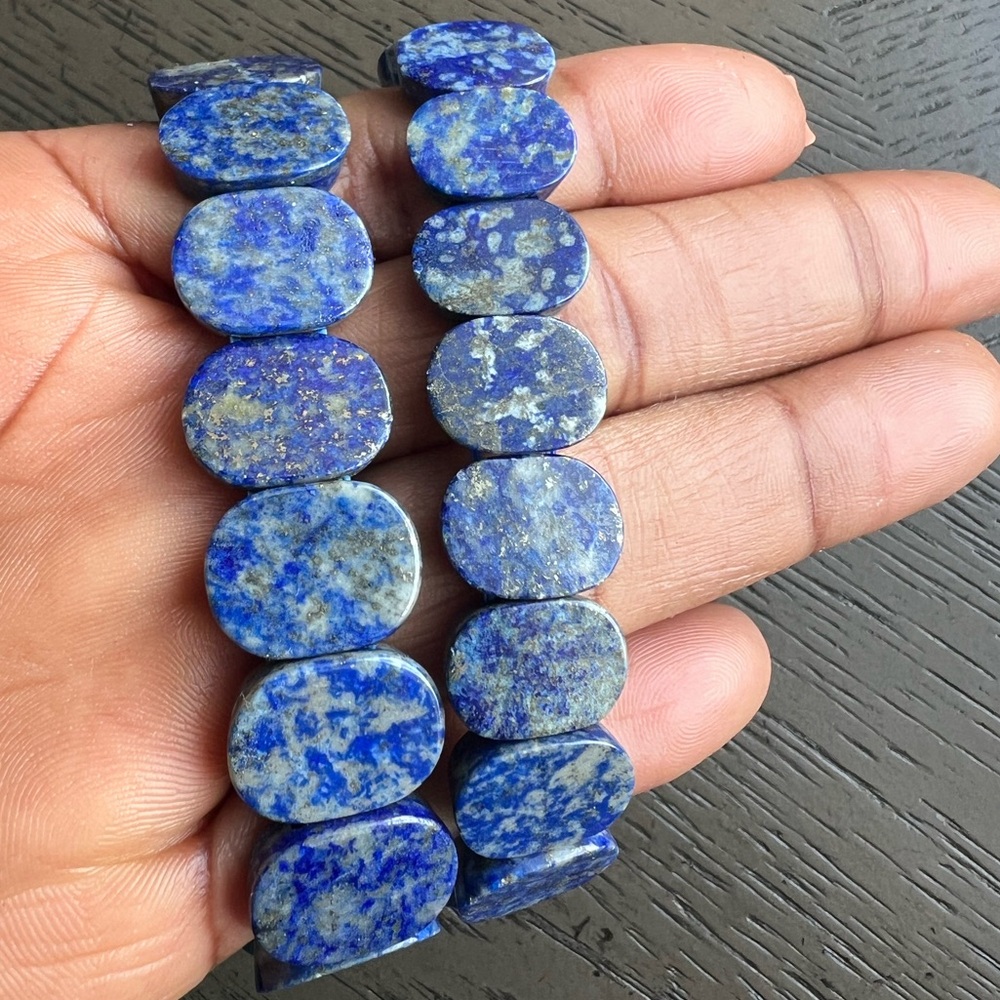 ( ONE )Lapis Lazuli oval shape soft bangle SIZE 6.5-6.75’